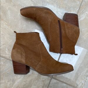 Crown Vintage Saleen Brown Suede Leather Bootie